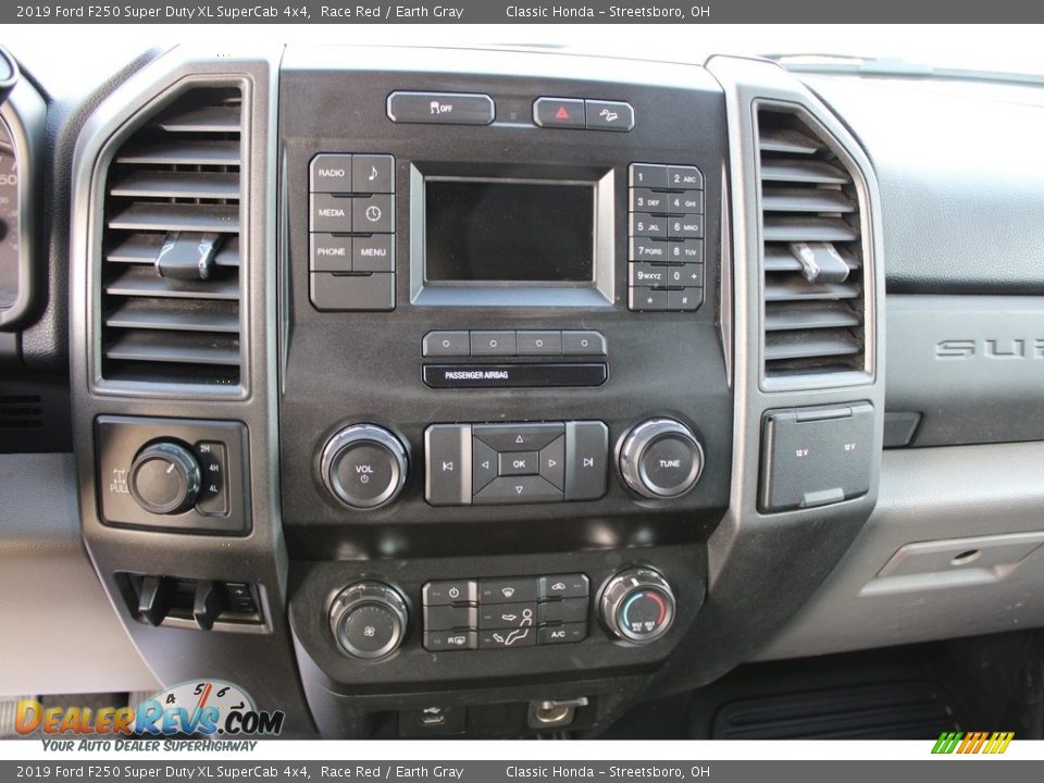 2019 Ford F250 Super Duty XL SuperCab 4x4 Race Red / Earth Gray Photo #22