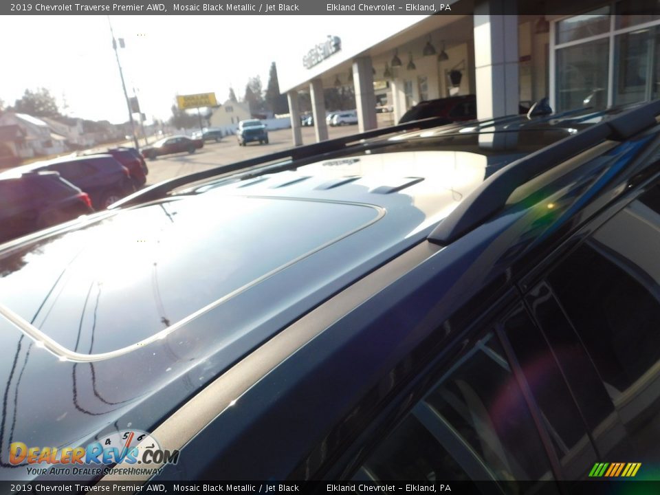 2019 Chevrolet Traverse Premier AWD Mosaic Black Metallic / Jet Black Photo #15
