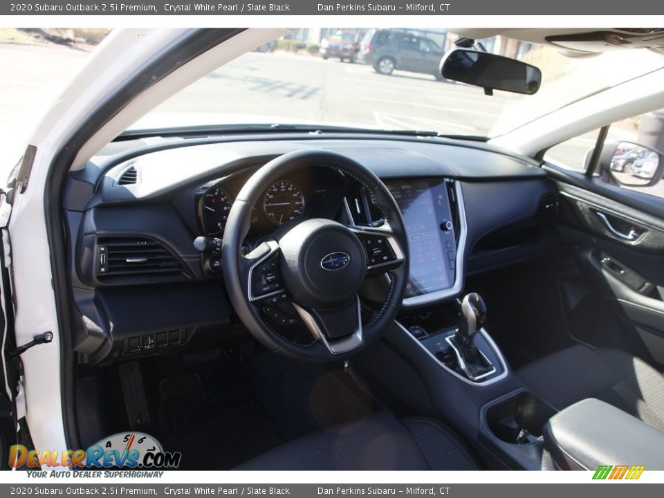 2020 Subaru Outback 2.5i Premium Crystal White Pearl / Slate Black Photo #10