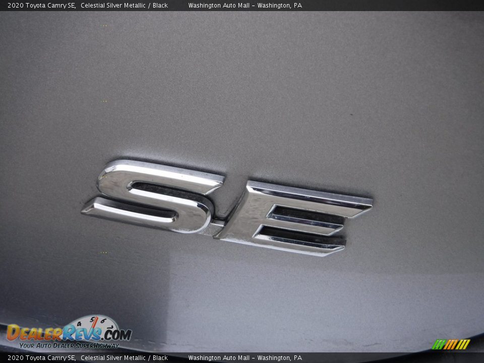 2020 Toyota Camry SE Celestial Silver Metallic / Black Photo #18