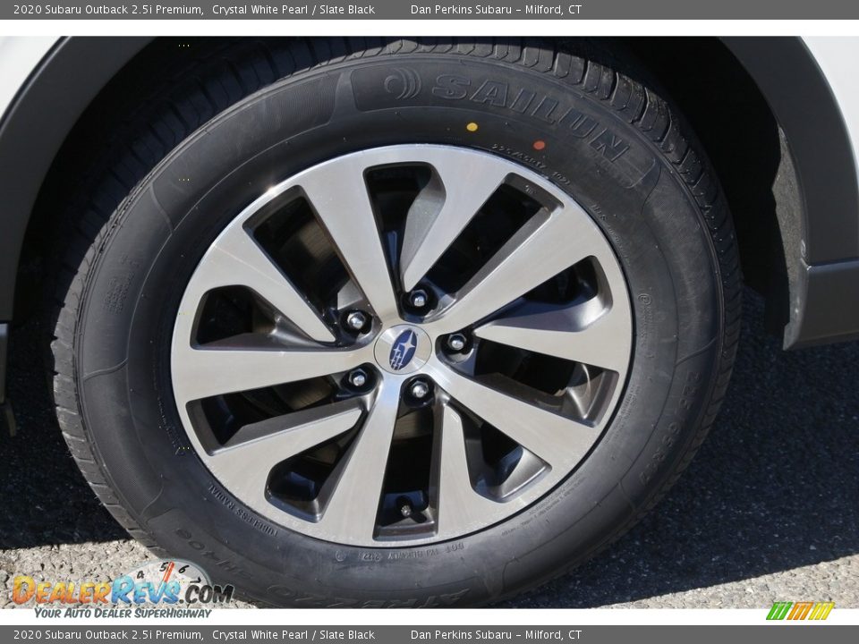 2020 Subaru Outback 2.5i Premium Crystal White Pearl / Slate Black Photo #25