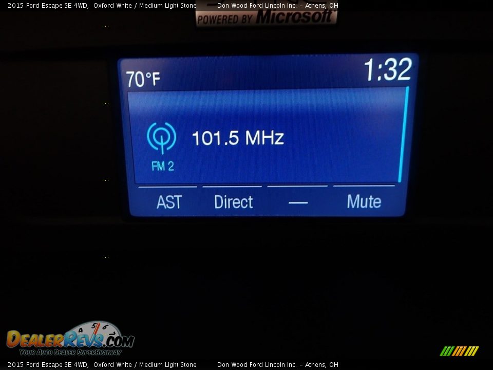 2015 Ford Escape SE 4WD Oxford White / Medium Light Stone Photo #24