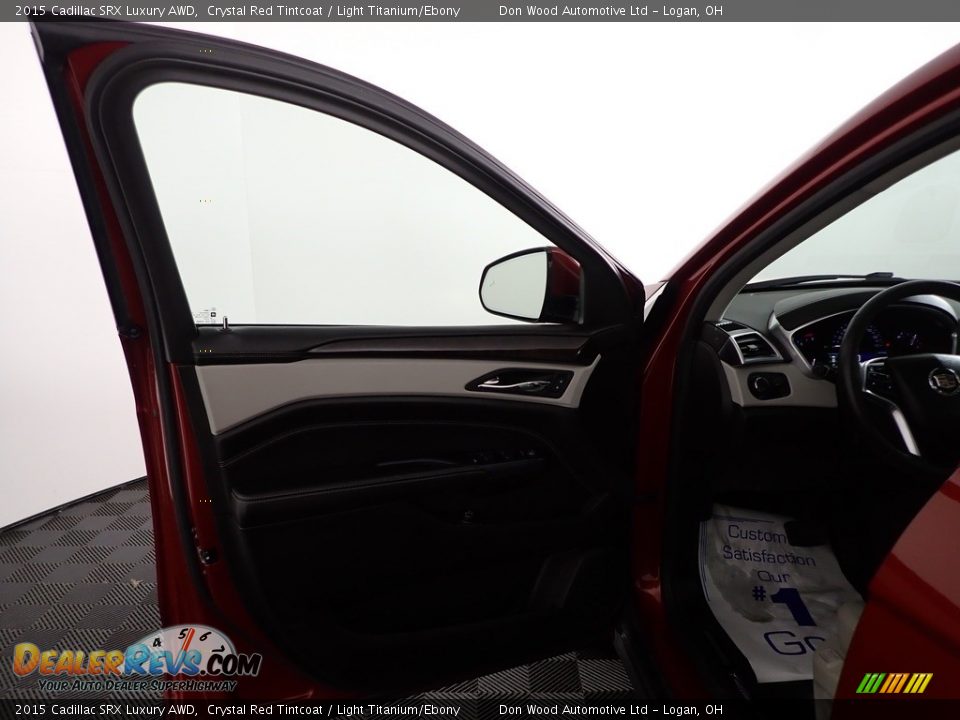 2015 Cadillac SRX Luxury AWD Crystal Red Tintcoat / Light Titanium/Ebony Photo #12