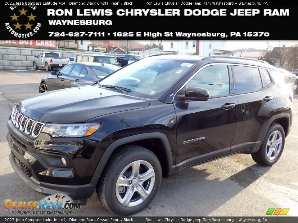 2023 Jeep Compass Latitude 4x4 Diamond Black Crystal Pearl / Black Photo #1