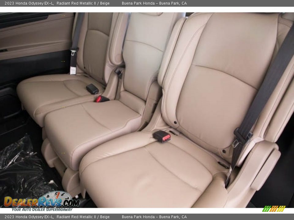 2023 Honda Odyssey EX-L Radiant Red Metallic II / Beige Photo #25