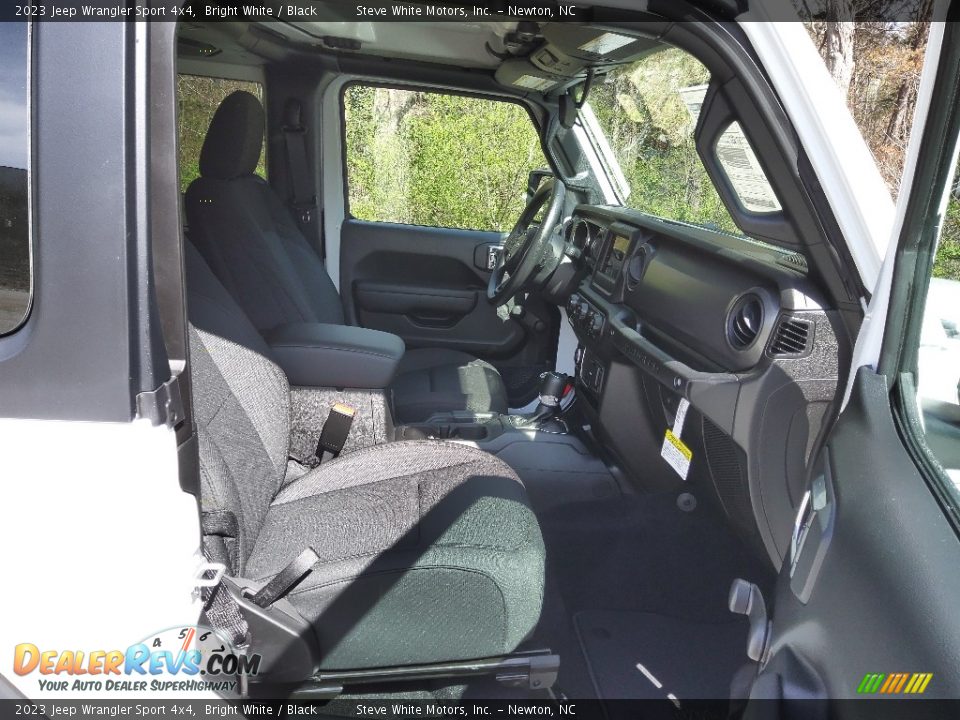 Front Seat of 2023 Jeep Wrangler Sport 4x4 Photo #17