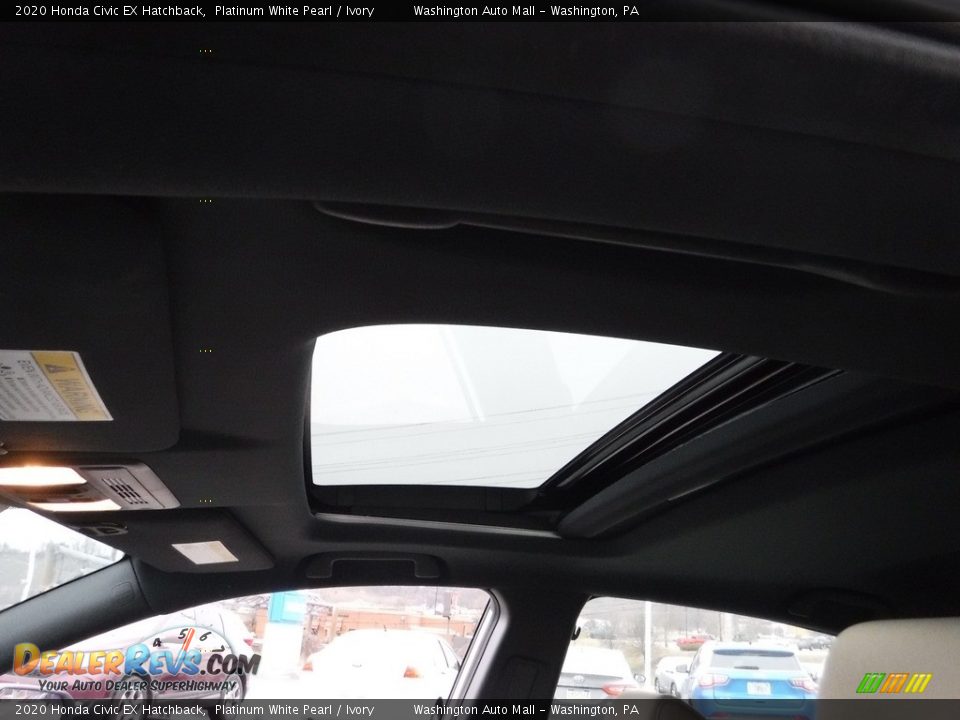 2020 Honda Civic EX Hatchback Platinum White Pearl / Ivory Photo #9