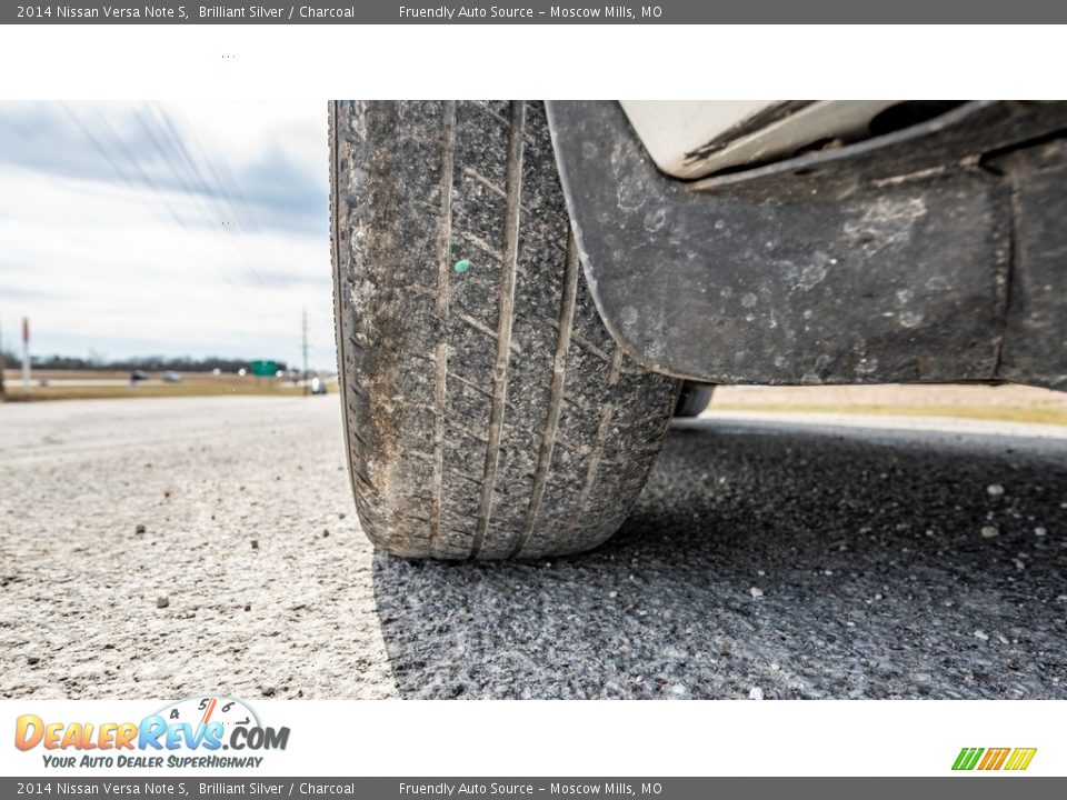 2014 Nissan Versa Note S Brilliant Silver / Charcoal Photo #11