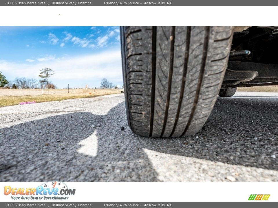 2014 Nissan Versa Note S Brilliant Silver / Charcoal Photo #14