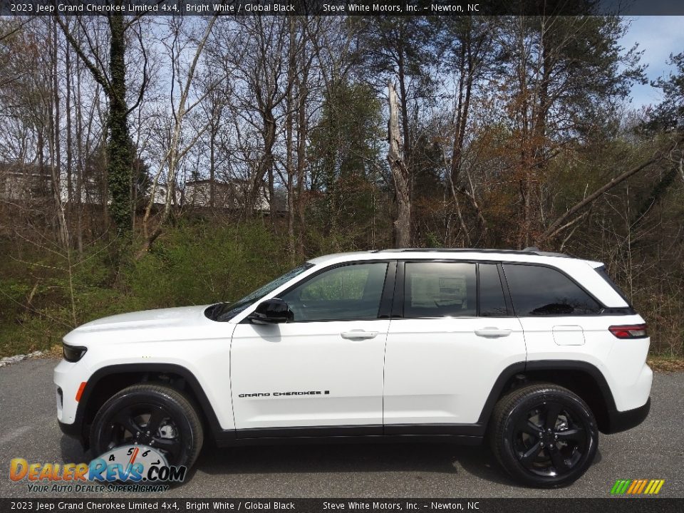 2023 Jeep Grand Cherokee Limited 4x4 Bright White / Global Black Photo #1