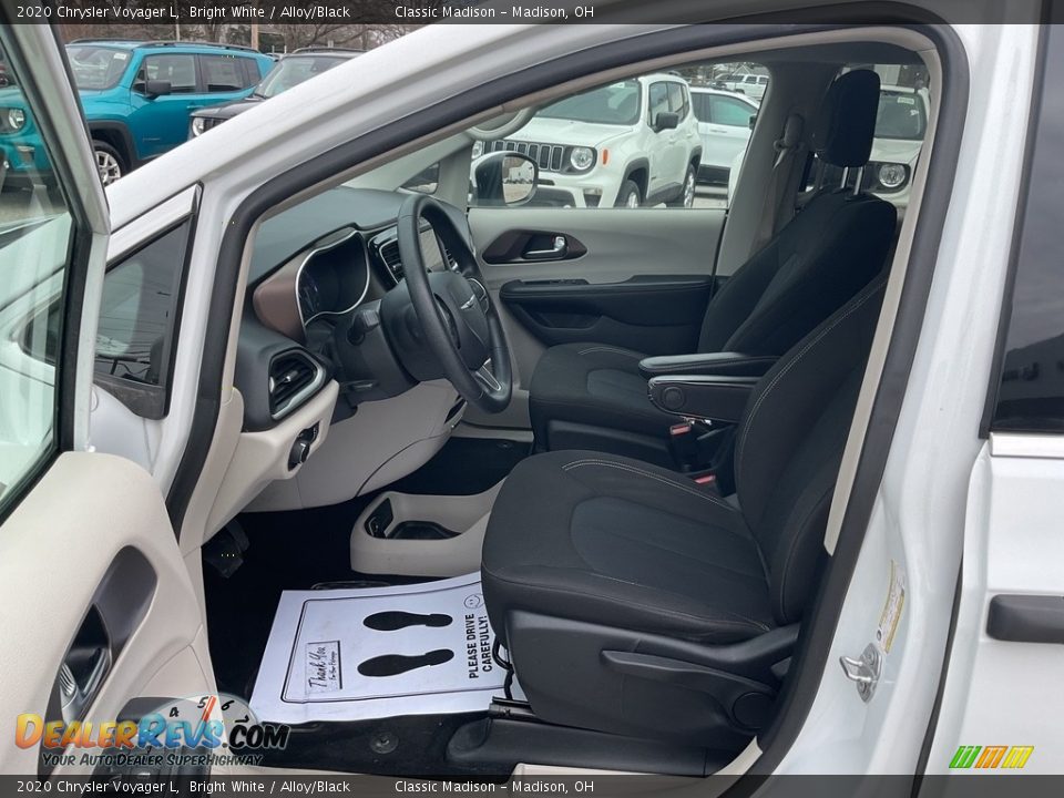 Alloy/Black Interior - 2020 Chrysler Voyager L Photo #2