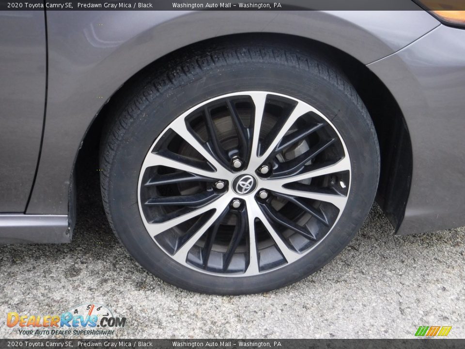 2020 Toyota Camry SE Predawn Gray Mica / Black Photo #12