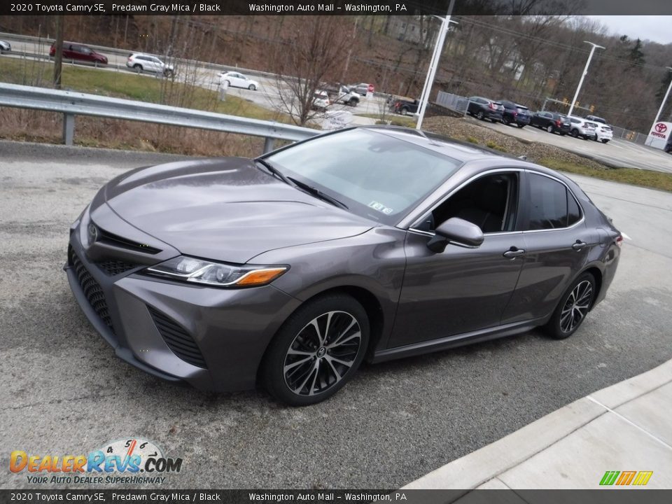 2020 Toyota Camry SE Predawn Gray Mica / Black Photo #14