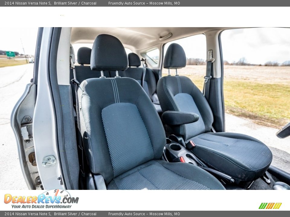 2014 Nissan Versa Note S Brilliant Silver / Charcoal Photo #25