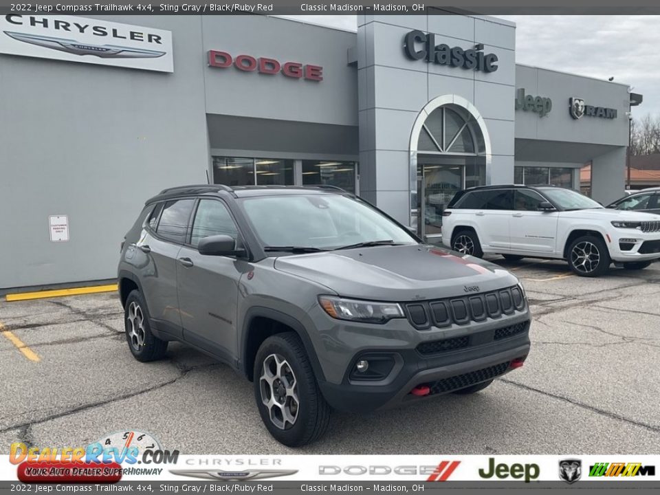 2022 Jeep Compass Trailhawk 4x4 Sting Gray / Black/Ruby Red Photo #1