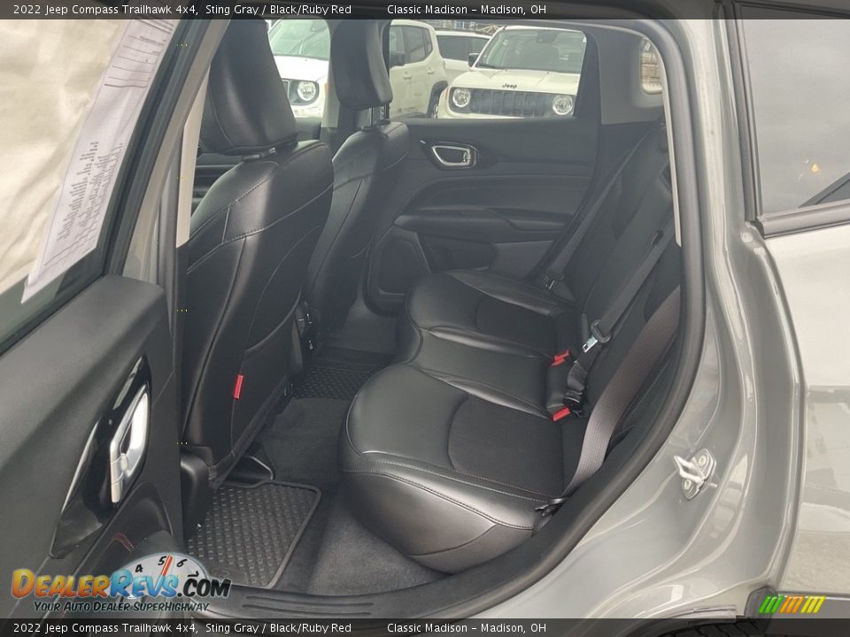 2022 Jeep Compass Trailhawk 4x4 Sting Gray / Black/Ruby Red Photo #3