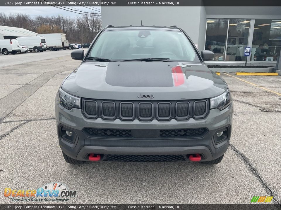 2022 Jeep Compass Trailhawk 4x4 Sting Gray / Black/Ruby Red Photo #10