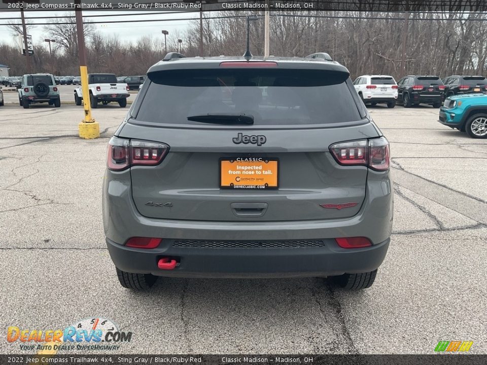 2022 Jeep Compass Trailhawk 4x4 Sting Gray / Black/Ruby Red Photo #11