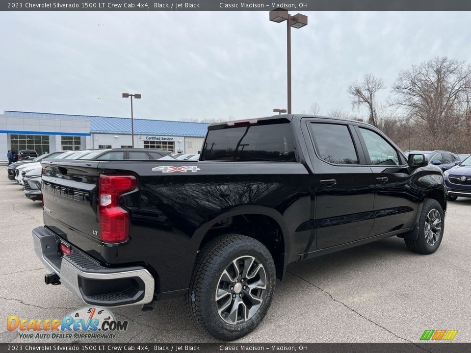 2023 Chevrolet Silverado 1500 LT Crew Cab 4x4 Black / Jet Black Photo #3