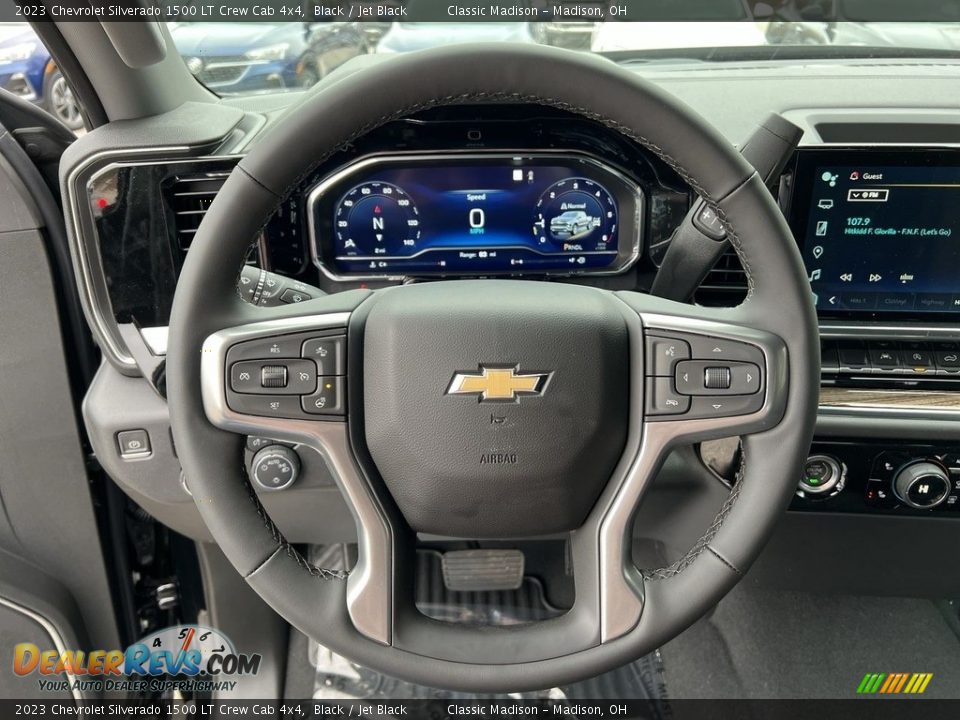 2023 Chevrolet Silverado 1500 LT Crew Cab 4x4 Black / Jet Black Photo #9