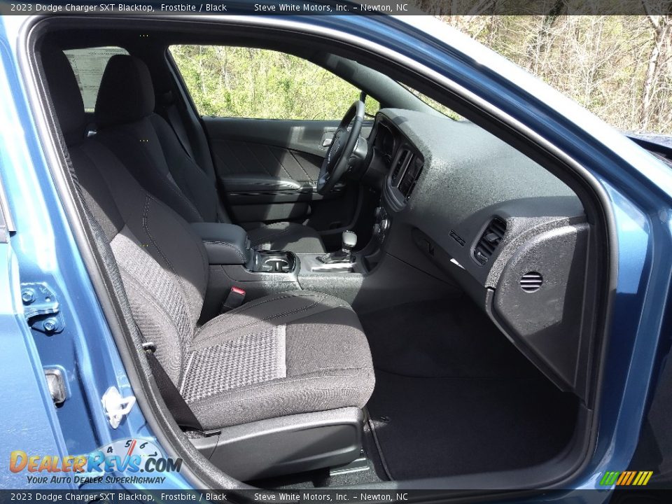 2023 Dodge Charger SXT Blacktop Frostbite / Black Photo #17