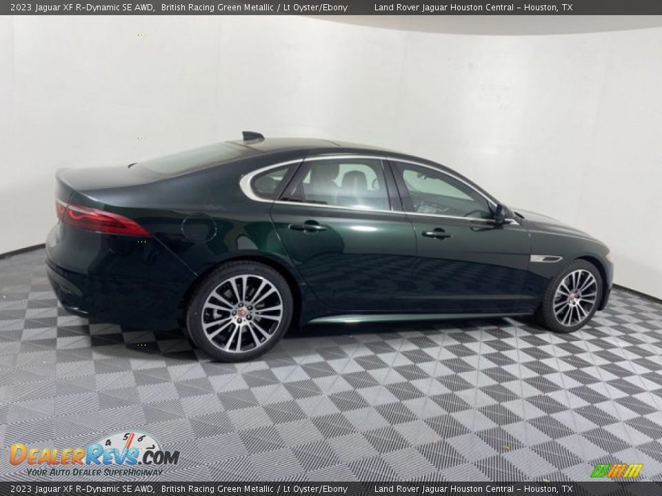 2023 Jaguar XF R-Dynamic SE AWD British Racing Green Metallic / Lt Oyster/Ebony Photo #11