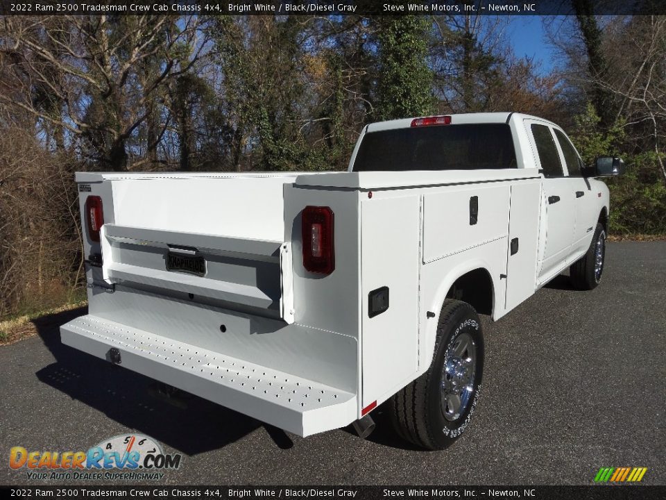 2022 Ram 2500 Tradesman Crew Cab Chassis 4x4 Bright White / Black/Diesel Gray Photo #6