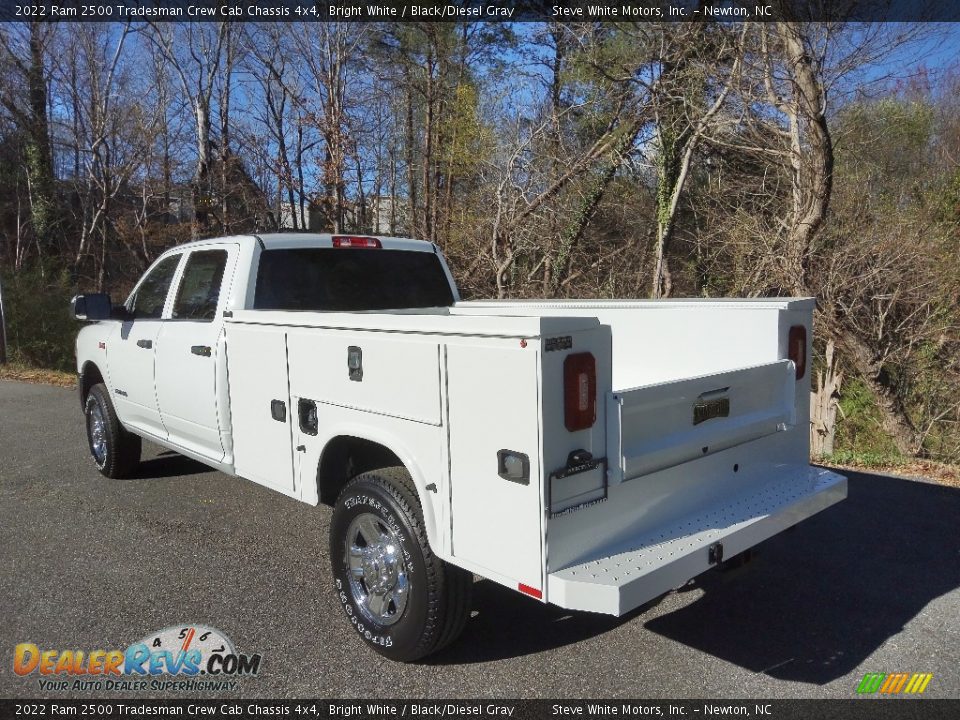 2022 Ram 2500 Tradesman Crew Cab Chassis 4x4 Bright White / Black/Diesel Gray Photo #11