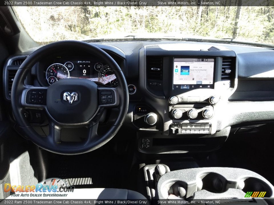 2022 Ram 2500 Tradesman Crew Cab Chassis 4x4 Bright White / Black/Diesel Gray Photo #21