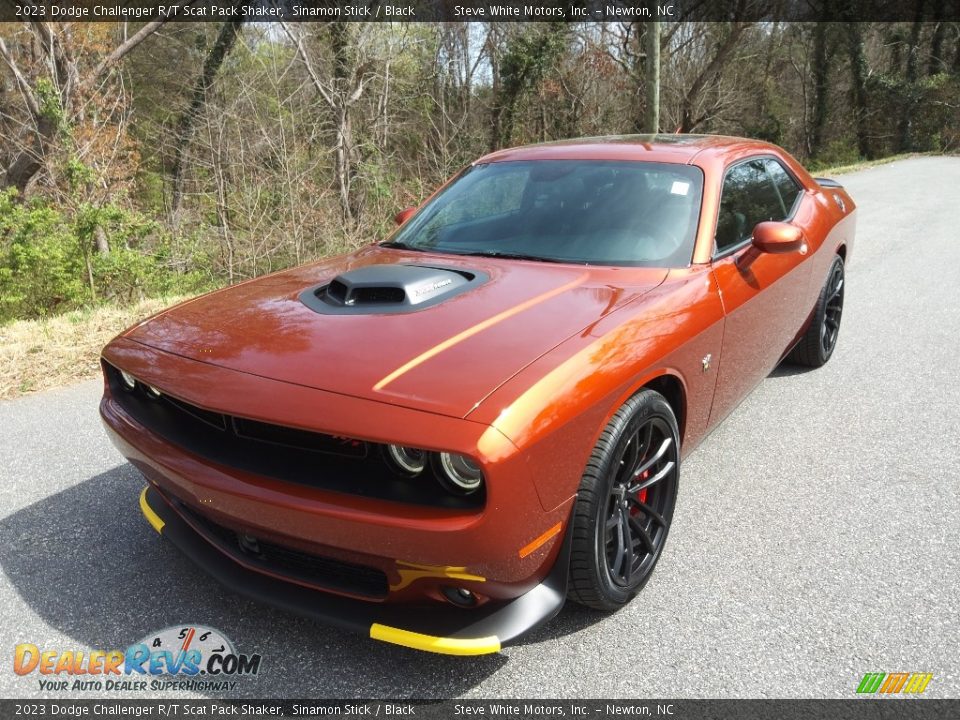 2023 Dodge Challenger R/T Scat Pack Shaker Sinamon Stick / Black Photo #2