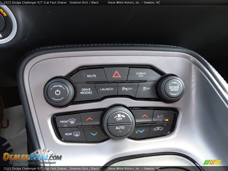 Controls of 2023 Dodge Challenger R/T Scat Pack Shaker Photo #26