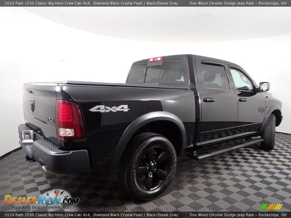 2019 Ram 1500 Classic Big Horn Crew Cab 4x4 Diamond Black Crystal Pearl / Black/Diesel Gray Photo #9
