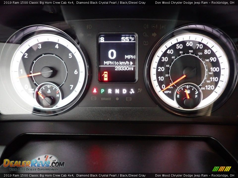 2019 Ram 1500 Classic Big Horn Crew Cab 4x4 Diamond Black Crystal Pearl / Black/Diesel Gray Photo #17