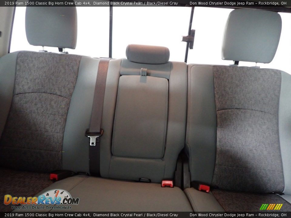 2019 Ram 1500 Classic Big Horn Crew Cab 4x4 Diamond Black Crystal Pearl / Black/Diesel Gray Photo #20