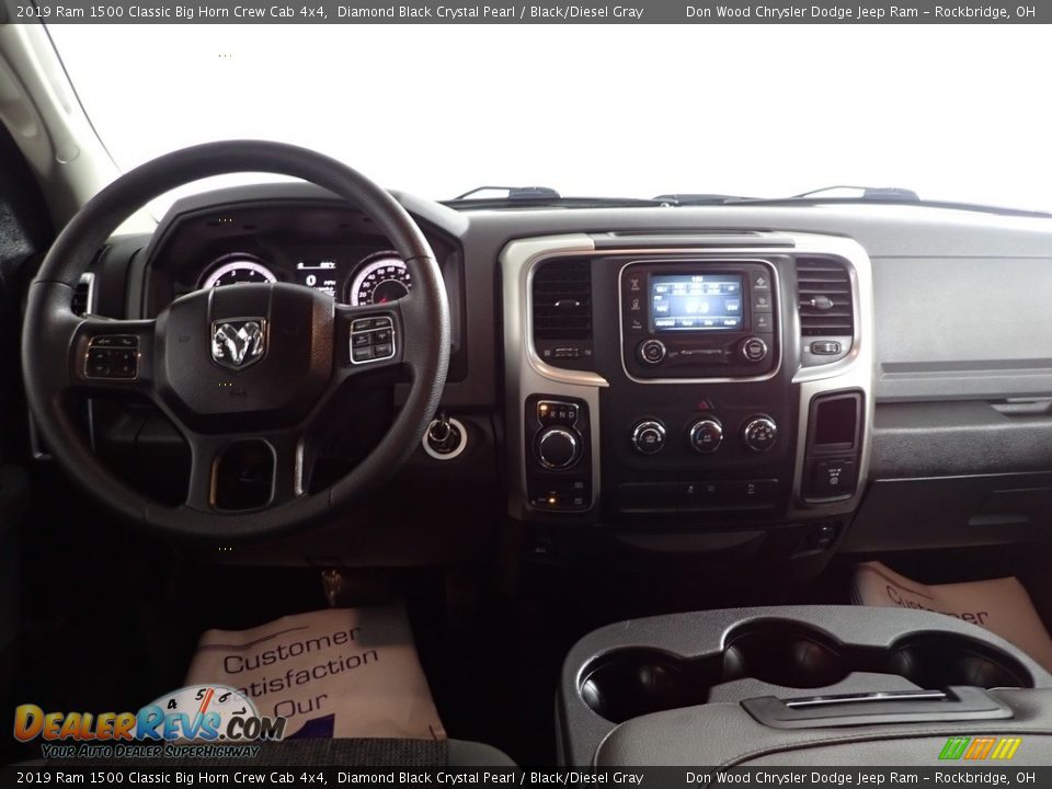 2019 Ram 1500 Classic Big Horn Crew Cab 4x4 Diamond Black Crystal Pearl / Black/Diesel Gray Photo #23