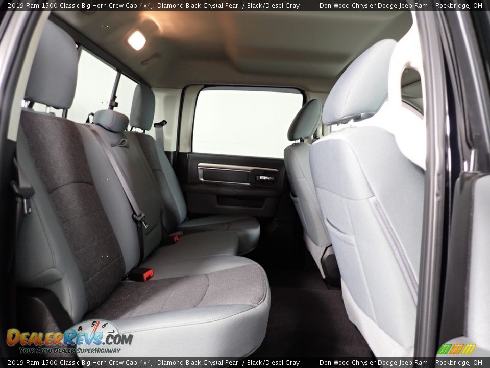 2019 Ram 1500 Classic Big Horn Crew Cab 4x4 Diamond Black Crystal Pearl / Black/Diesel Gray Photo #27