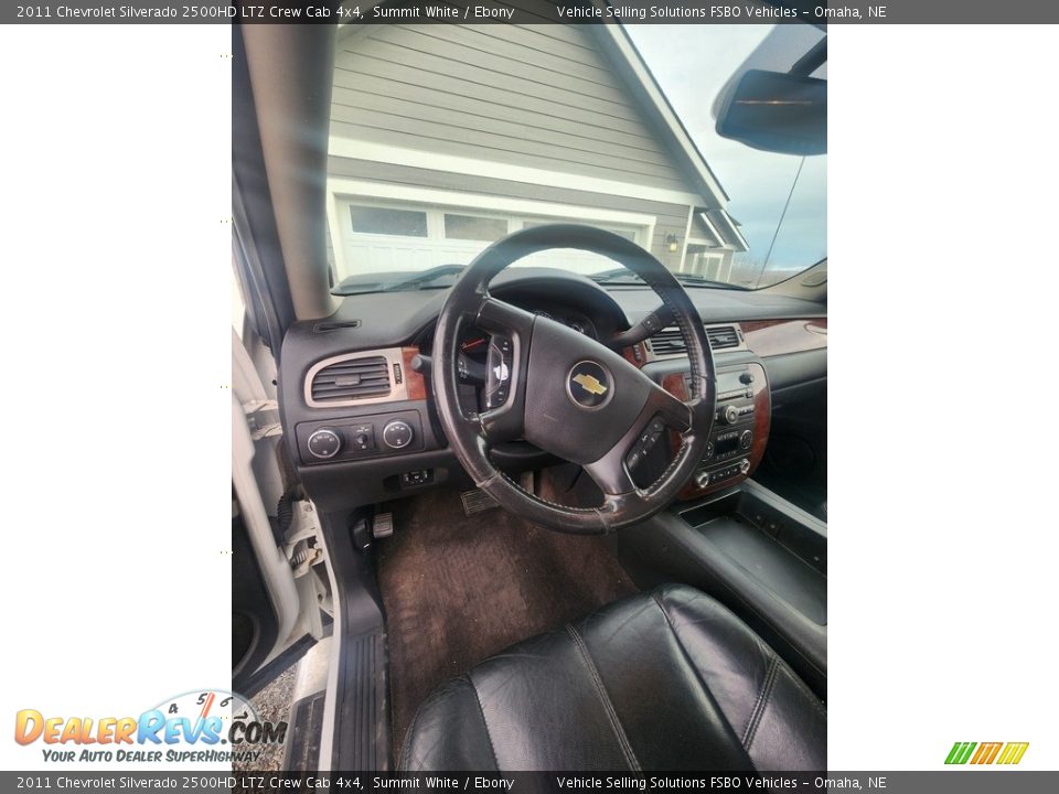 2011 Chevrolet Silverado 2500HD LTZ Crew Cab 4x4 Summit White / Ebony Photo #15