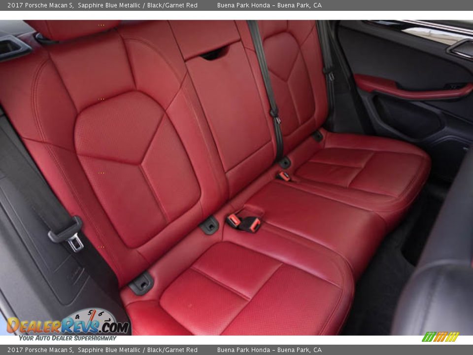 Rear Seat of 2017 Porsche Macan S Photo #21