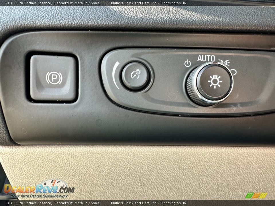 2018 Buick Enclave Essence Pepperdust Metallic / Shale Photo #13