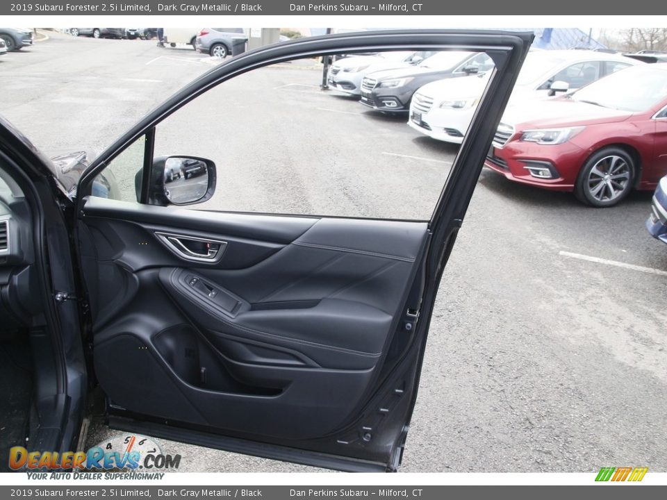 2019 Subaru Forester 2.5i Limited Dark Gray Metallic / Black Photo #18