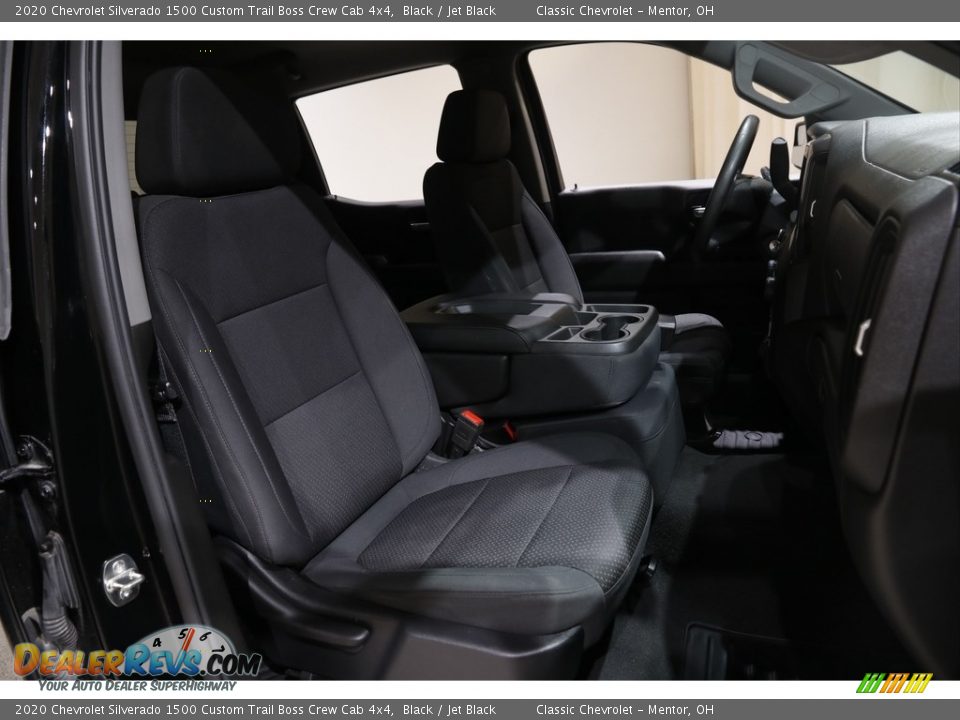 2020 Chevrolet Silverado 1500 Custom Trail Boss Crew Cab 4x4 Black / Jet Black Photo #16