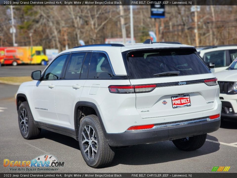 2023 Jeep Grand Cherokee Limited 4x4 Bright White / Wicker Beige/Global Black Photo #4