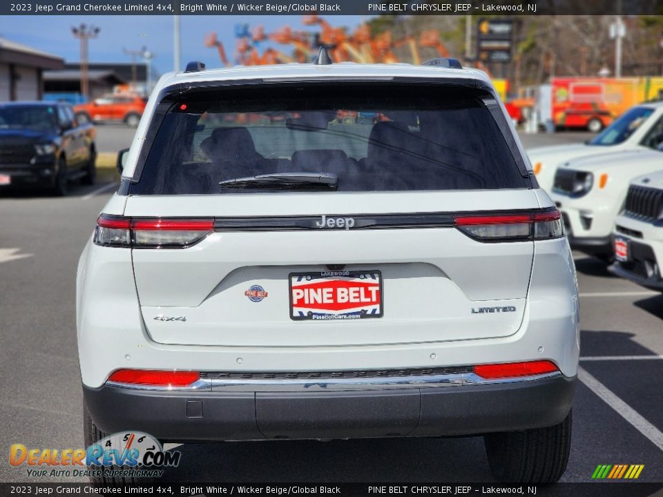 2023 Jeep Grand Cherokee Limited 4x4 Bright White / Wicker Beige/Global Black Photo #6