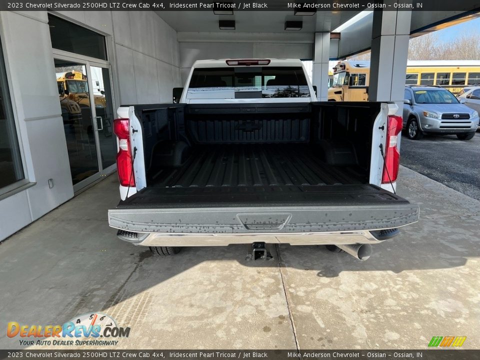 2023 Chevrolet Silverado 2500HD LTZ Crew Cab 4x4 Iridescent Pearl Tricoat / Jet Black Photo #9