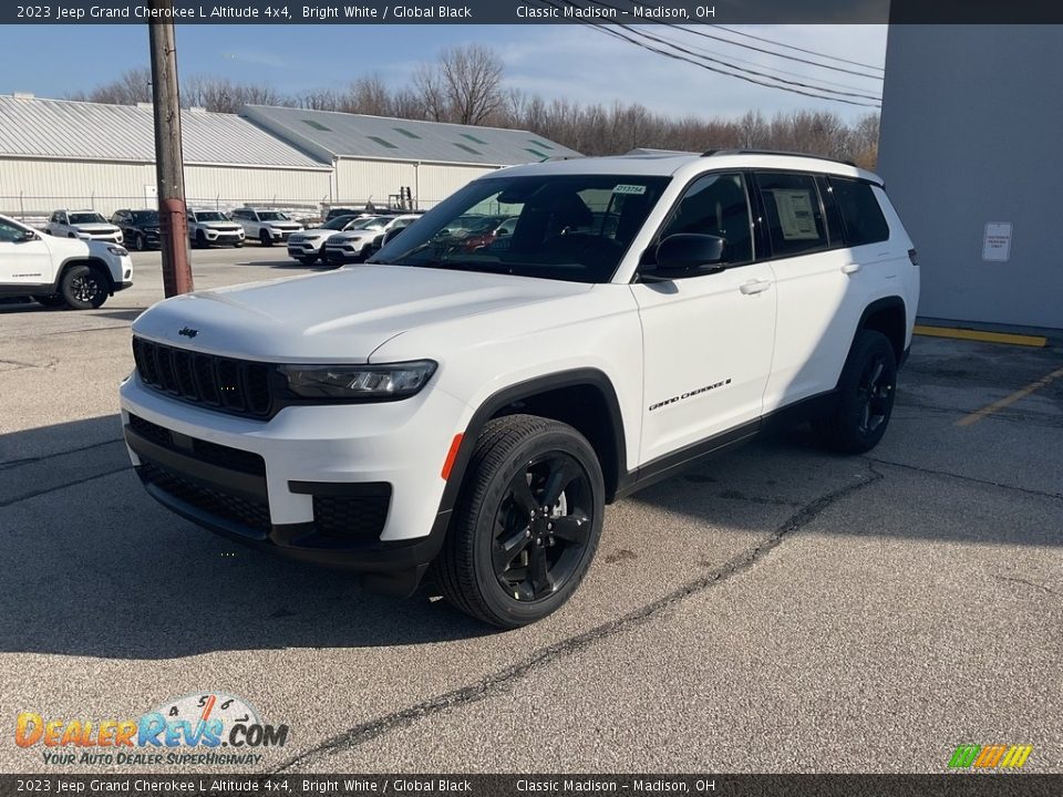 2023 Jeep Grand Cherokee L Altitude 4x4 Bright White / Global Black Photo #8