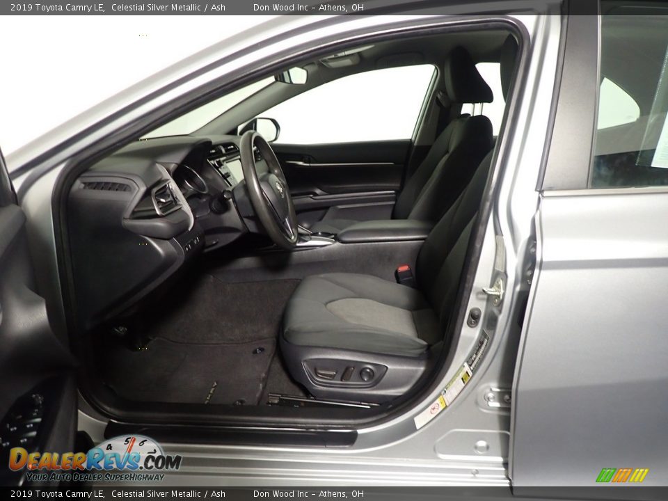 2019 Toyota Camry LE Celestial Silver Metallic / Ash Photo #18