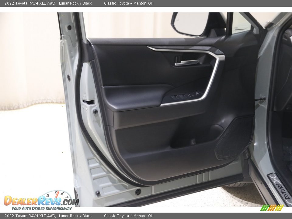 2022 Toyota RAV4 XLE AWD Lunar Rock / Black Photo #4