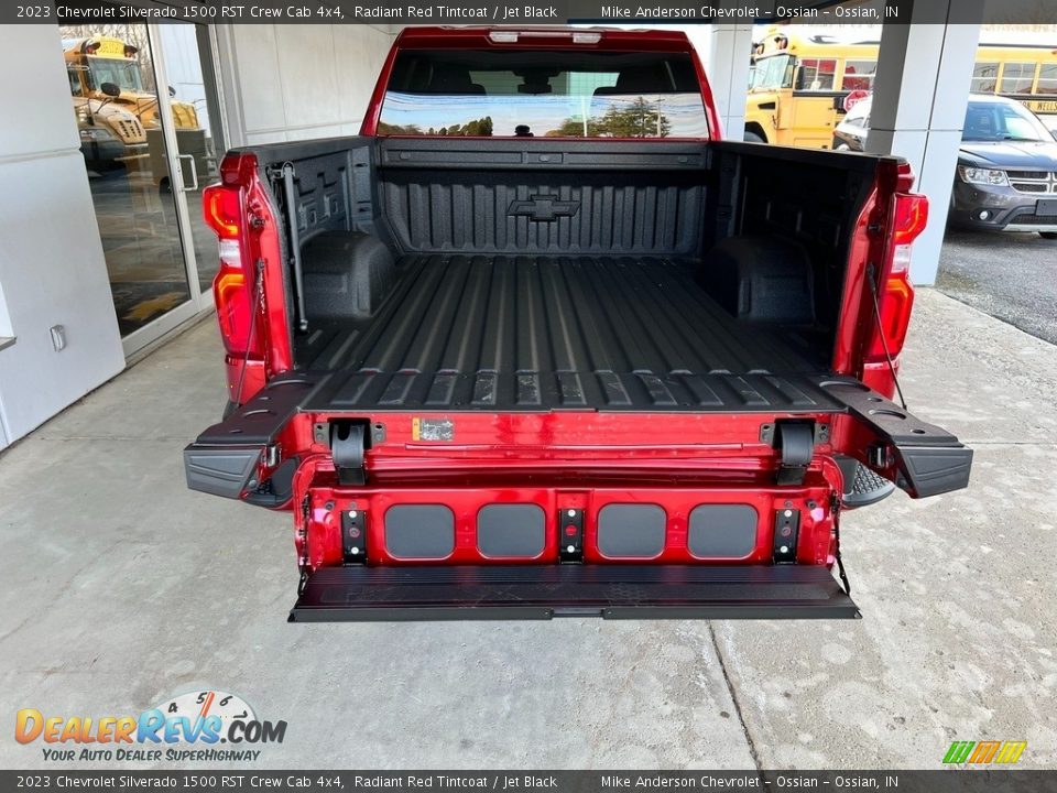 2023 Chevrolet Silverado 1500 RST Crew Cab 4x4 Radiant Red Tintcoat / Jet Black Photo #11