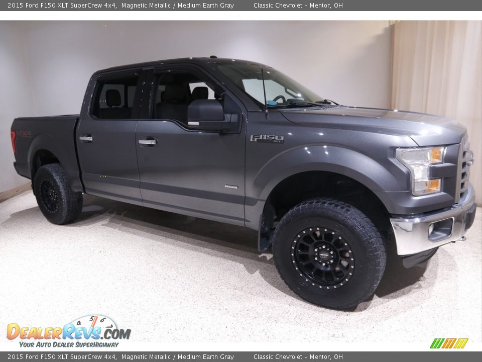 2015 Ford F150 XLT SuperCrew 4x4 Magnetic Metallic / Medium Earth Gray Photo #1