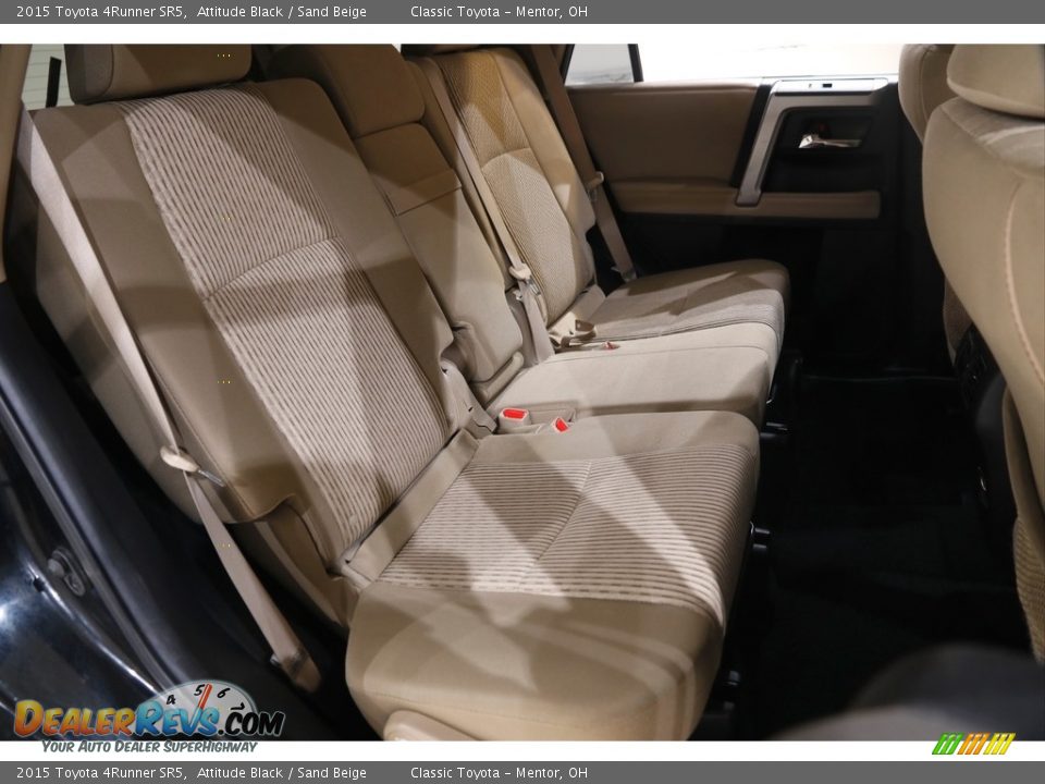 2015 Toyota 4Runner SR5 Attitude Black / Sand Beige Photo #15